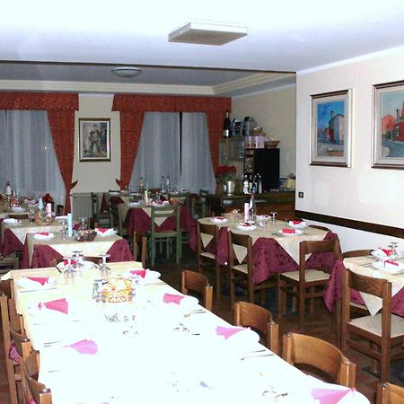 לאבארונה Albergo Bellaria מראה חיצוני תמונה
