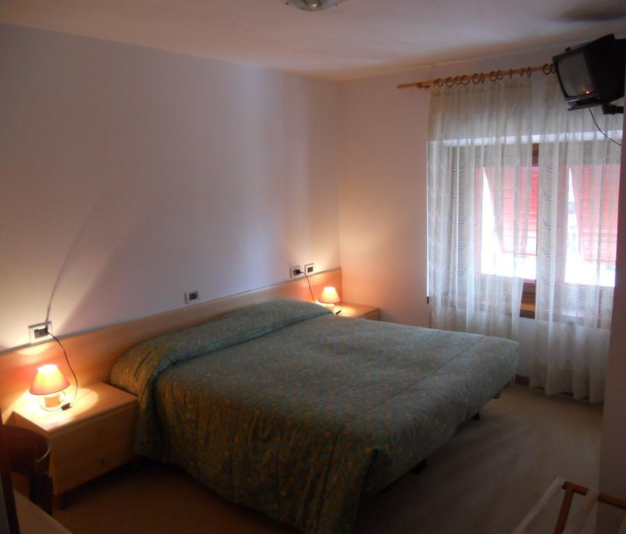 לאבארונה Albergo Bellaria מראה חיצוני תמונה