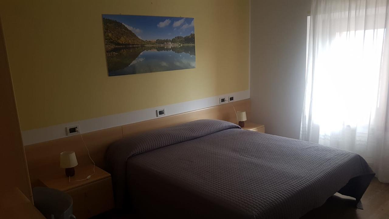 לאבארונה Albergo Bellaria מראה חיצוני תמונה